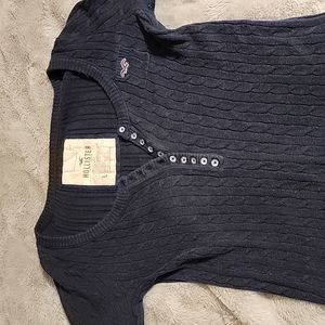 Hollister sweater